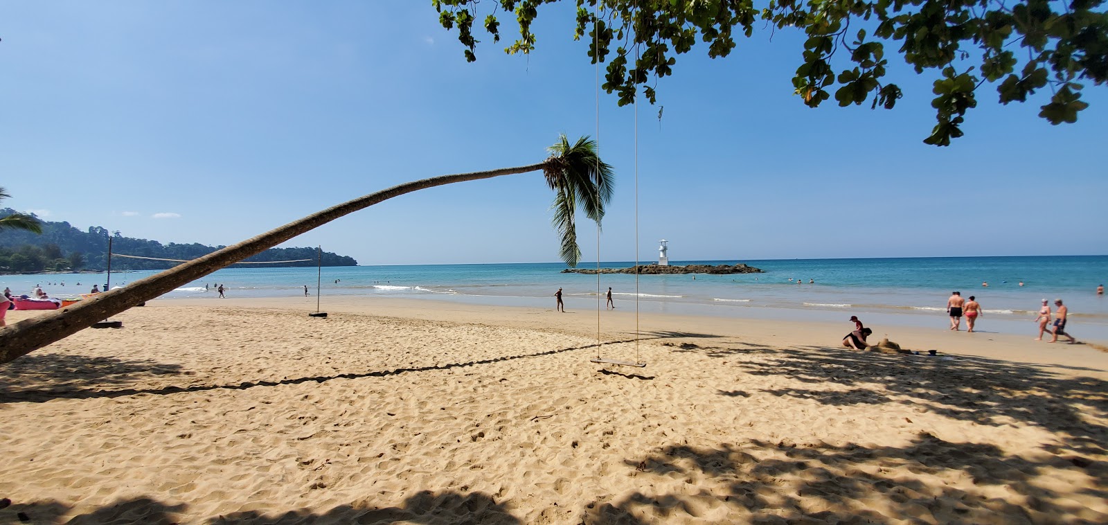 Foto von Nang Thong Beach mit lange, gerade küste