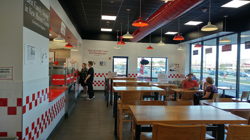 Shopping Mall «Townline Square Shopping Center», reviews and photos, 533 S Broad St, Meriden, CT 06450, USA