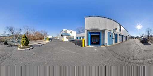 Self-Storage Facility «US Storage Centers», reviews and photos, 130 Brady Ave, Hawthorne, NY 10532, USA