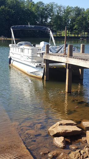 Shopping Mall «Market», reviews and photos, 141 Fernwood Dr, Spartanburg, SC 29307, USA