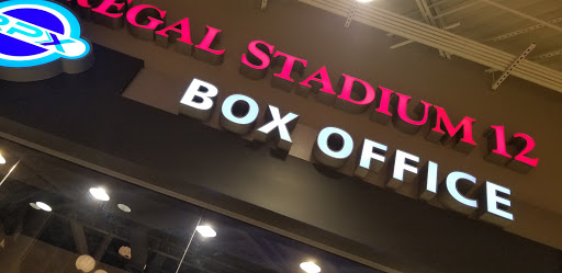 Movie Theater «Regal Cinemas Moorestown Mall 12 & RPX», reviews and photos, 400 NJ-38, Moorestown, NJ 08057, USA