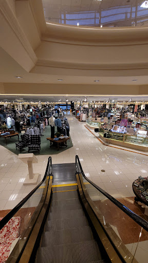 Department Store «Von Maur Eastview», reviews and photos, 300 Eastview Mall, Victor, NY 14564, USA
