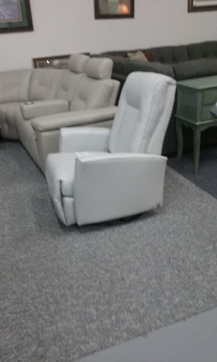 Discount Store «Dallas Dinettes Furniture Center», reviews and photos, 11277 N Stemmons Fwy, Dallas, TX 75229, USA