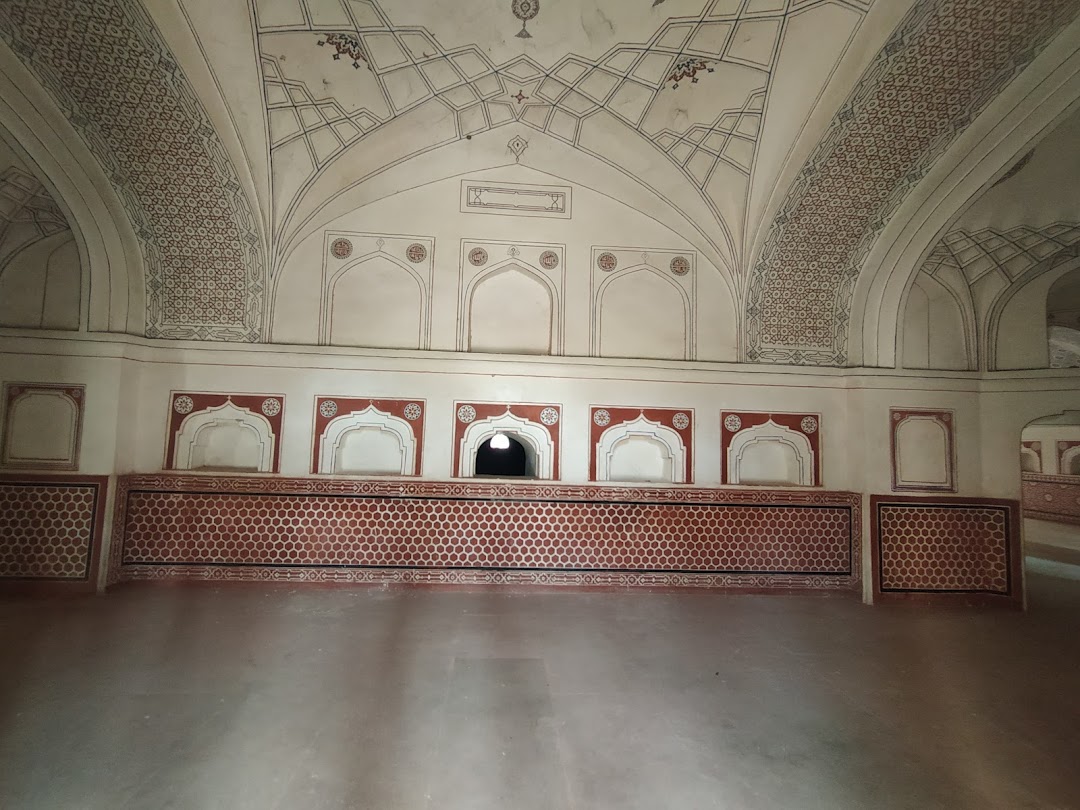 Mirza Muzaffar Hussain’s Tomb