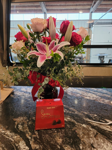 Florist «Wishing Well Floral», reviews and photos, 5656 Hood St #108, West Linn, OR 97068, USA