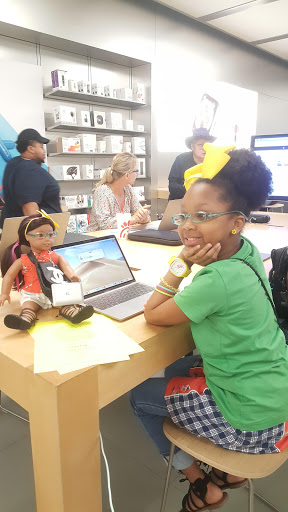 Computer Store «Apple Willowbrook Mall», reviews and photos, 2000 Willowbrook Dr, Houston, TX 77064, USA