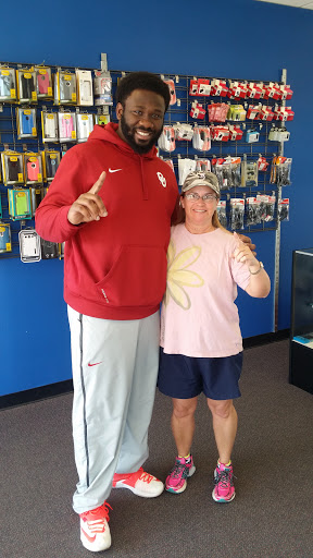 Cell Phone Store «Xpress Cellular Repair LLC», reviews and photos, 1370 N Interstate Dr #151, Norman, OK 73072, USA