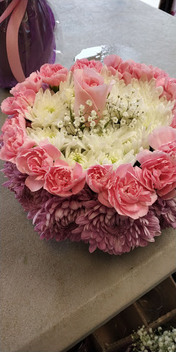 Florist «Creative flowers n decor», reviews and photos, 8 Manetto Hill Rd, Plainview, NY 11803, USA