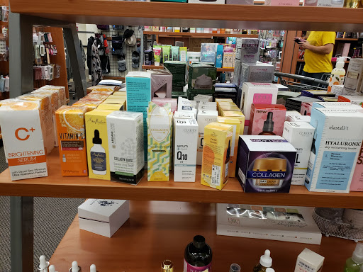 Burlington Coat Factory, 3848 S Delsea Dr #300, Vineland, NJ 08360, USA, 