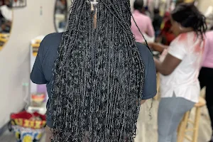 Braided 4 U - Braiding Shop- walk-in image