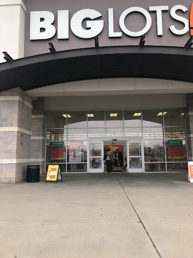 Discount Store «Big Lots», reviews and photos, 13637 Washington St, Kansas City, MO 64145, USA