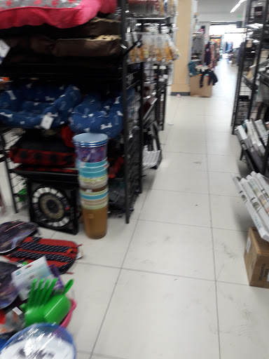 Discount Store «Fallas Discount Stores», reviews and photos, 10715-10739 MacArthur Blvd, Oakland, CA 94605, USA