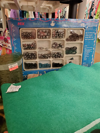 Flea Market «Emporium 1101 - Anderson», reviews and photos, 2200 S Scatterfield Rd, Anderson, IN 46012, USA