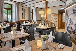 Restaurant Scharfes Eck, im Pfalzhotel Asselheim image