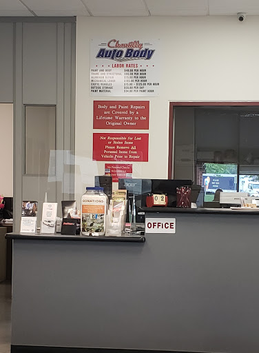 Auto Repair Shop «Chantilly Auto Body», reviews and photos, 4530 Stonecroft Blvd, Chantilly, VA 20151, USA