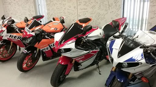 Used Motorcycle Dealer «Simply Street Bikes», reviews and photos, 7500 Washington Ave S, Eden Prairie, MN 55344, USA