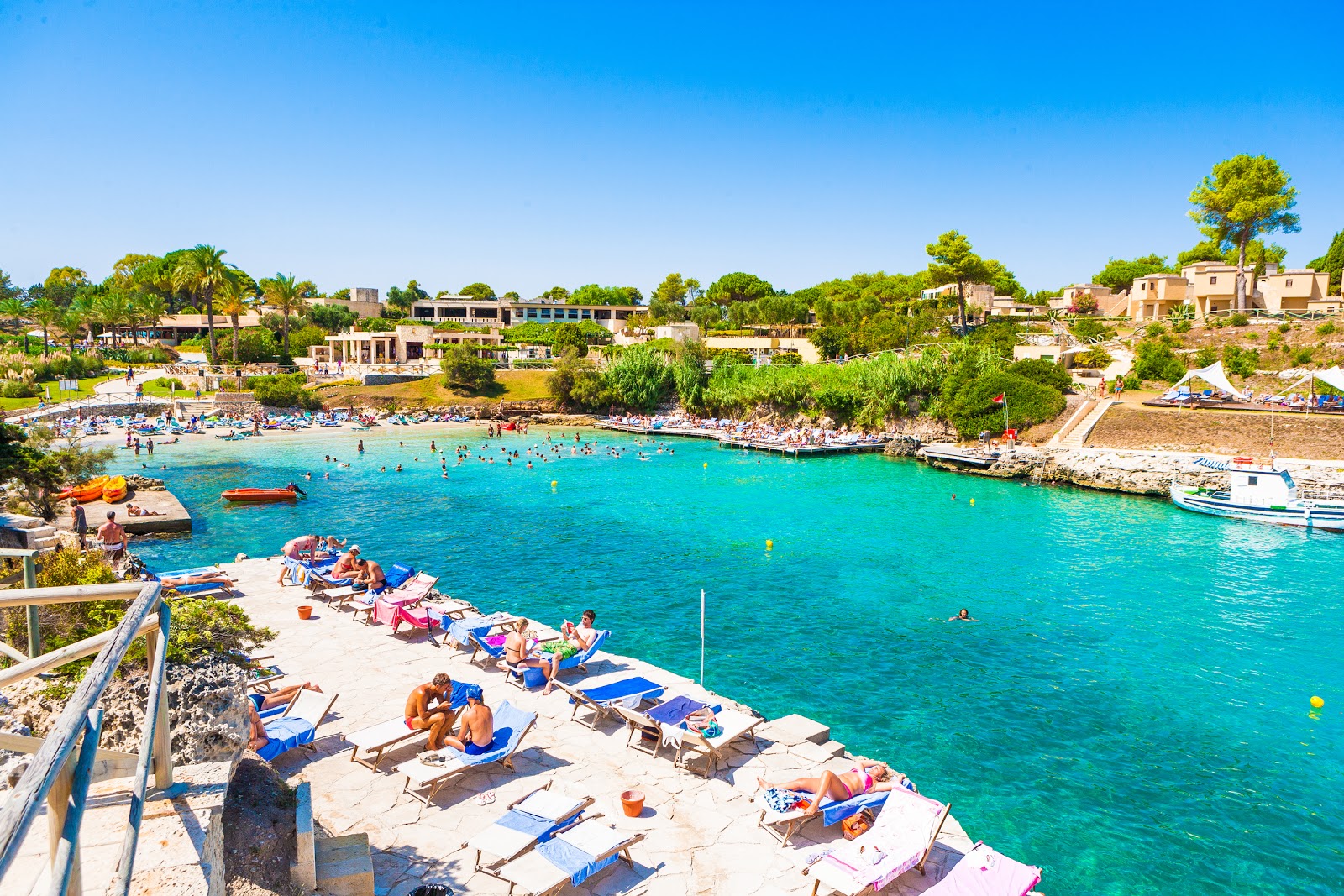 Santo Stefano Bay'in fotoğrafı çok temiz temizlik seviyesi ile
