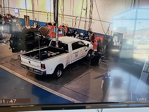 Used Car Dealer «Pomoco Auto Body Repair Center», reviews and photos, 12627 Jefferson Ave, Newport News, VA 23602, USA