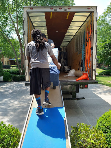 Moving Company «Big T Moving & Delivery», reviews and photos, 380 Winkler Dr #400, Alpharetta, GA 30004, USA