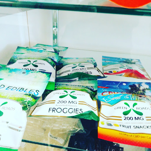 Tobacco Shop «Habits Vape & Smoke shop», reviews and photos, 8391 Folsom Blvd, Sacramento, CA 95826, USA