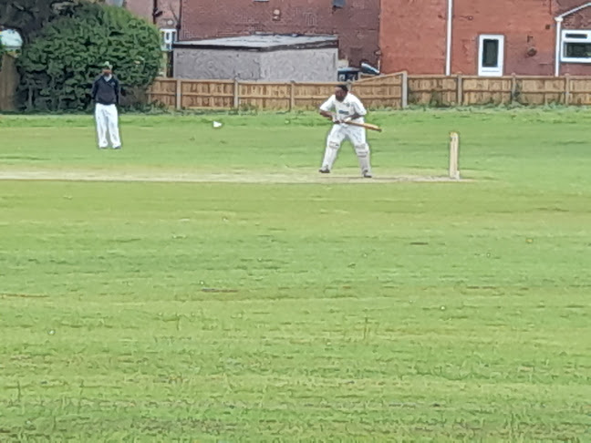 Comments and reviews of Garforth Cricket & Social Club