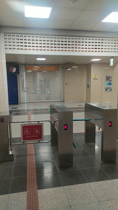 Mimar Sinan - BTÜ Metro İstasyonu