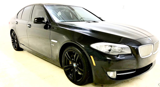 Used Car Dealer «Breckenridge Motor CO», reviews and photos, 9300 St Charles Rock Rd, Overland, MO 63114, USA