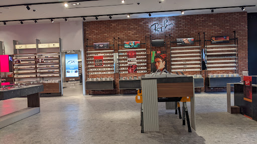 Eye Care Center «LensCrafters», reviews and photos, 700 El Camino Real Ste 160, Menlo Park, CA 94025, USA