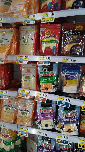 Grocery Store «The Fresh Grocer of Walnut», reviews and photos, 4001 Walnut St, Philadelphia, PA 19104, USA