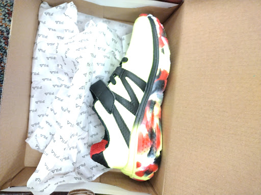 Shoe Store «Shoe Carnival», reviews and photos, 2706 Plainfield Rd, Joliet, IL 60435, USA