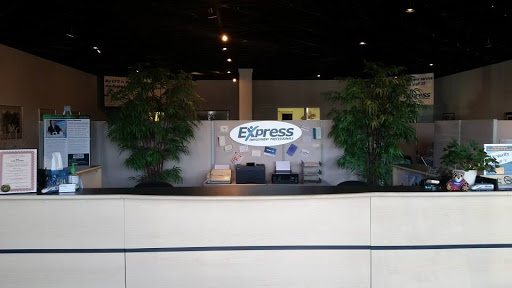 Employment Agency «Express Employment Professionals», reviews and photos, 836 S Milwaukee Ave, Libertyville, IL 60048, USA