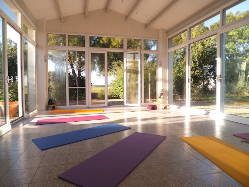 Cours de yoga Salle Moulin Ballot Saint-Pierre-la-Noue