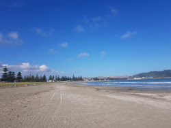 Foto di Midway Beach - luogo popolare tra gli intenditori del relax