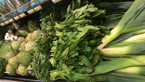 Supermarket «Rowes Supermarkets», reviews and photos, 5435 Blanding Blvd, Jacksonville, FL 32244, USA