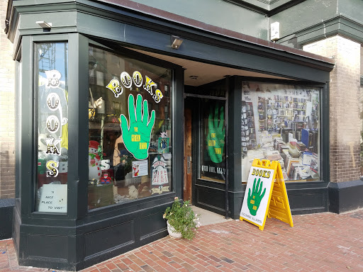 Book Store «Green Hand Bookshop», reviews and photos, 661 Congress St, Portland, ME 04101, USA