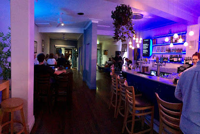 BlueBottle Cocktail & Tapas Bar