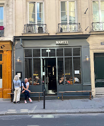 Photo n°67 de Marcel à Paris ()