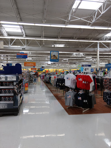 Department Store «Walmart Supercenter», reviews and photos, 500 New Circle Rd, Lexington, KY 40511, USA