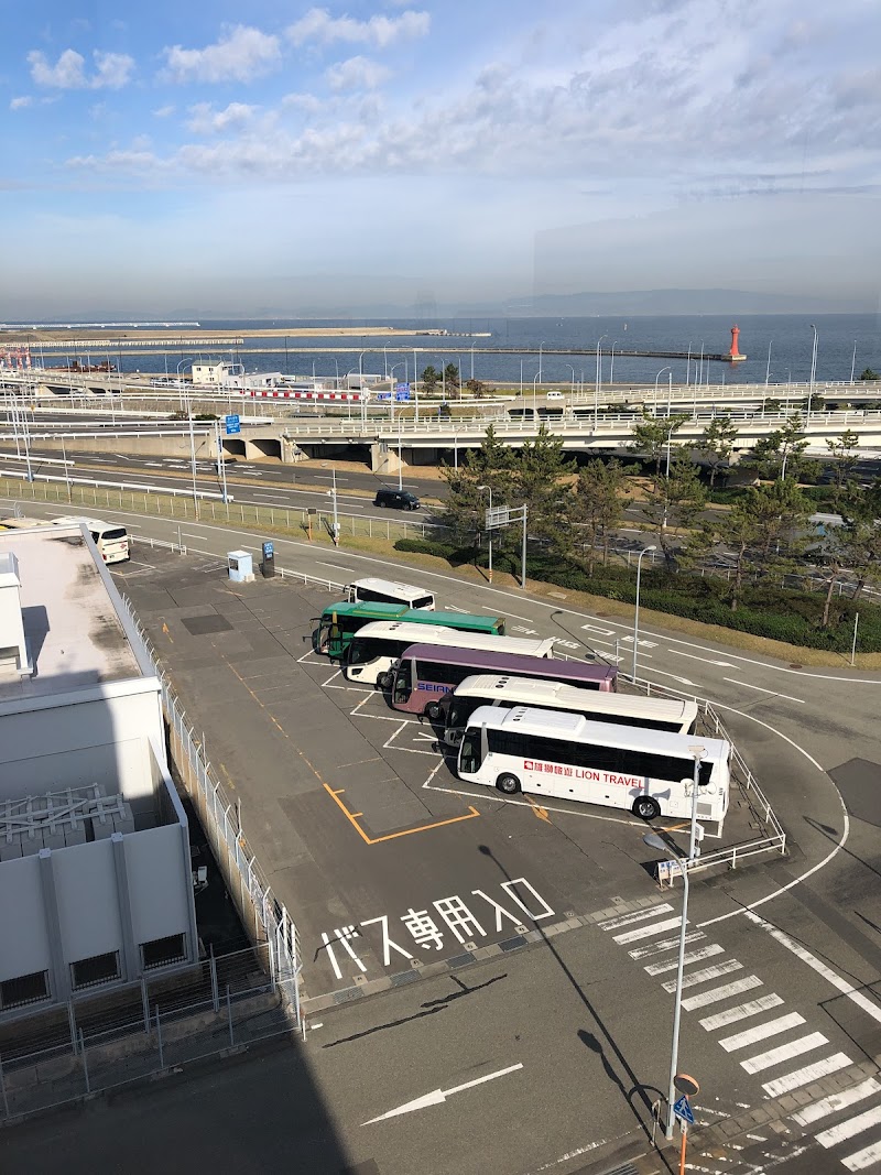 関西国際空港 大型バス専用駐車場