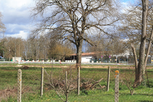 centre loisirs saint denis à Ambarès-et-Lagrave