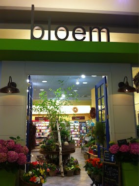 Bloem Flowers Chocolates Paperie