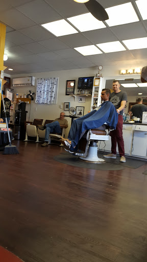 Barber Shop «Washington Park Barber Shop», reviews and photos, 2104 S Broad St, Winston-Salem, NC 27101, USA