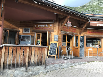 L'outa - fromagerie - traiteur à La Plagne-Tarentaise