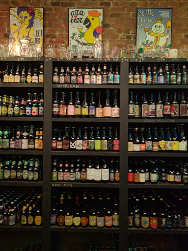 Liquor Store «Louisville Beer Store», reviews and photos, 746 E Market St, Louisville, KY 40202, USA