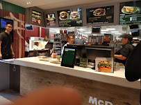Atmosphère du Restauration rapide McDonald's à Saintes - n°5