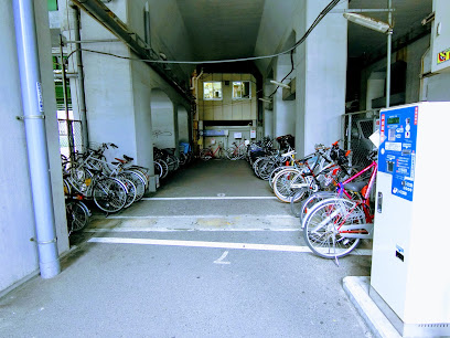 秋葉原駅西側高架下自転車駐輪場