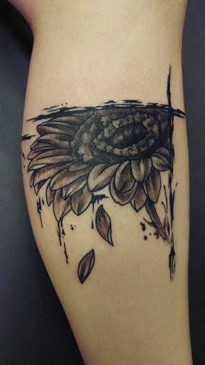 Tattoo Shop «Untouchable Ink», reviews and photos, 204 S Spring Garden Ave, DeLand, FL 32720, USA