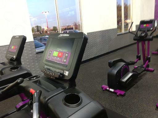 Gym «Planet Fitness», reviews and photos, 1750 S Hwy 36 Service Dr, Roseville, MN 55113, USA