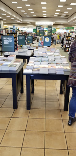 Book Store «Barnes & Noble», reviews and photos, 18025 Garden Way NE, Woodinville, WA 98072, USA