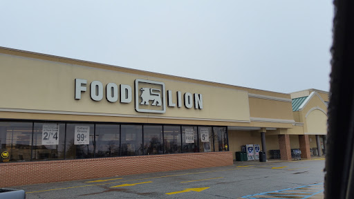 Shopping Mall «Southern Shopping Center», reviews and photos, 7525 Tidewater Dr, Norfolk, VA 23505, USA